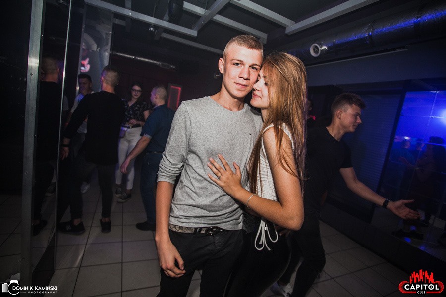 Weekendowe imprezy w Clubie Capitol Sypniewo: Kartky i Single Party [14.09.2019] - zdjęcie #18 - eOstroleka.pl