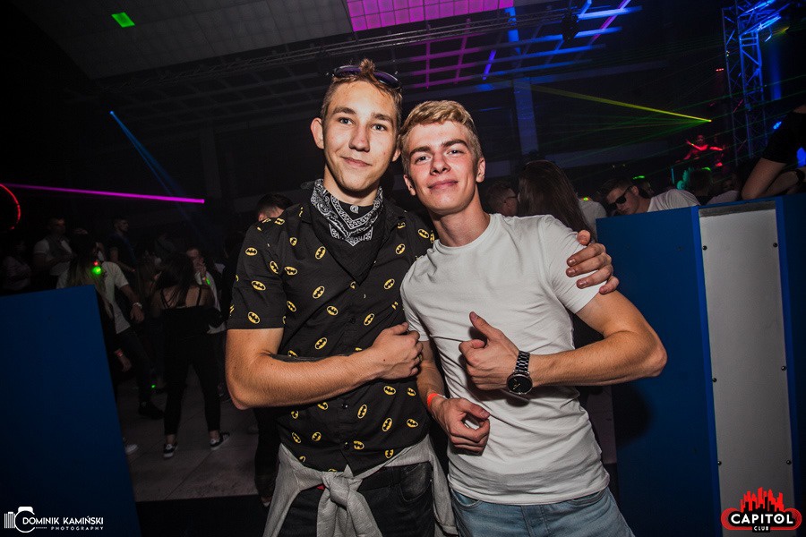 Weekendowe imprezy w Clubie Capitol Sypniewo: Kartky i Single Party [14.09.2019] - zdjęcie #9 - eOstroleka.pl