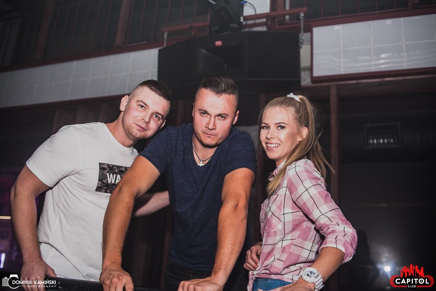 Weekendowe imprezy w Clubie Capitol Sypniewo: Kartky i Single Party [14.09.2019] - zdjęcie #7 - eOstroleka.pl
