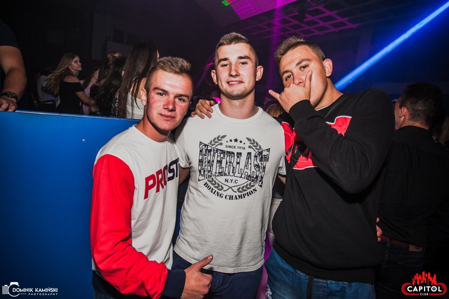 Weekendowe imprezy w Clubie Capitol Sypniewo: Kartky i Single Party [14.09.2019] - zdjęcie #6 - eOstroleka.pl