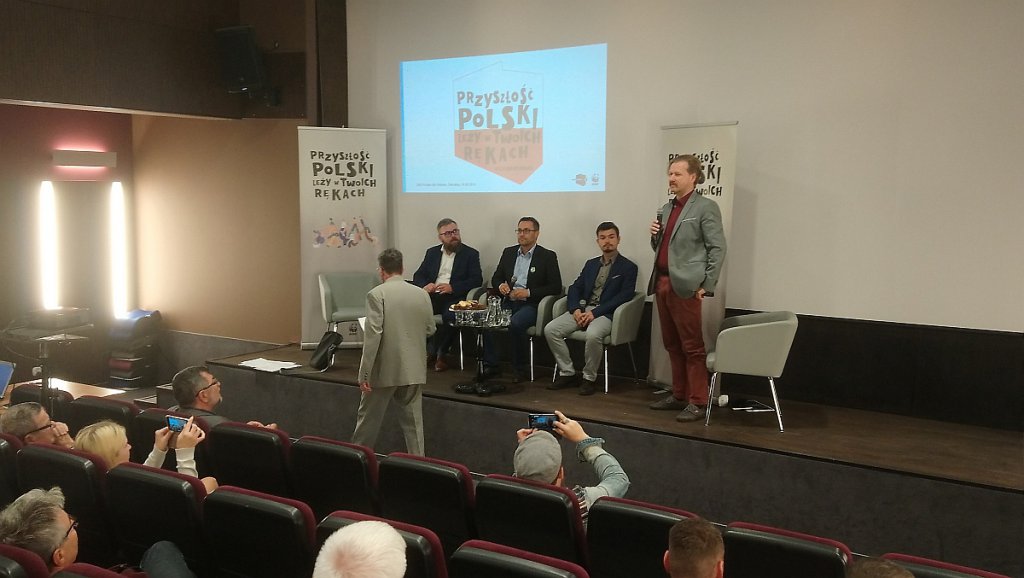 Przyszłość Polski w twoich rękach – debata ekopatriotyczna w Ostrołęce [WIDEO, ZDJĘCIA] - zdjęcie #3 - eOstroleka.pl