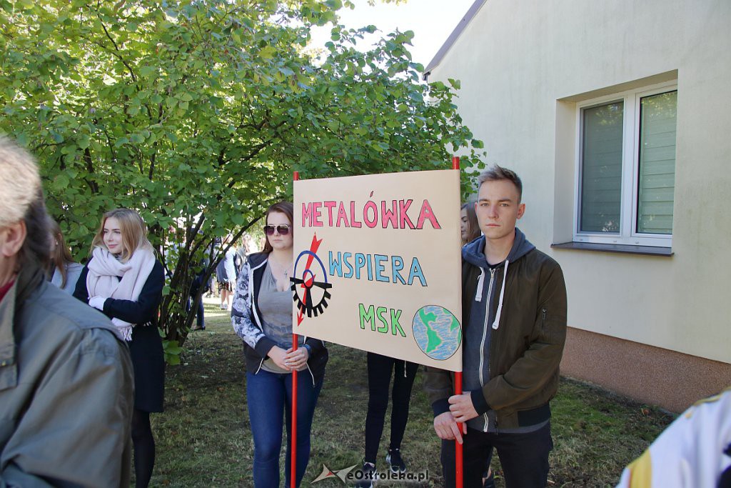 Młodzieżowy Strajk Klimatyczny w Ostrołęce [20.09.2019] - zdjęcie #23 - eOstroleka.pl