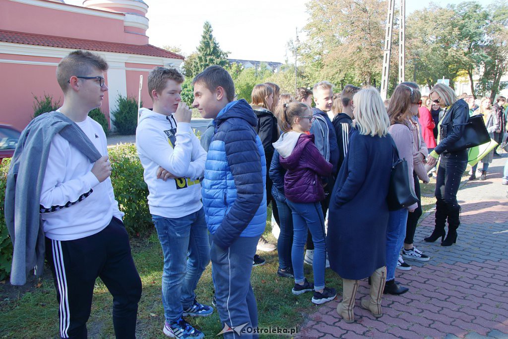 Młodzieżowy Strajk Klimatyczny w Ostrołęce [20.09.2019] - zdjęcie #47 - eOstroleka.pl