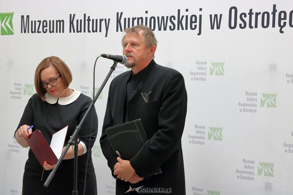 Nowa wystawa w Muzeum Kultury Kurpiowskiej oficjalnie otwarta [ZDJĘCIA] - zdjęcie #6 - eOstroleka.pl