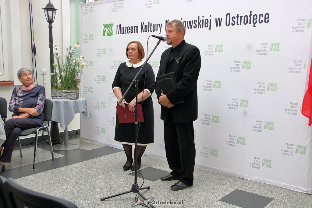 Nowa wystawa w Muzeum Kultury Kurpiowskiej oficjalnie otwarta [ZDJĘCIA] - zdjęcie #7 - eOstroleka.pl