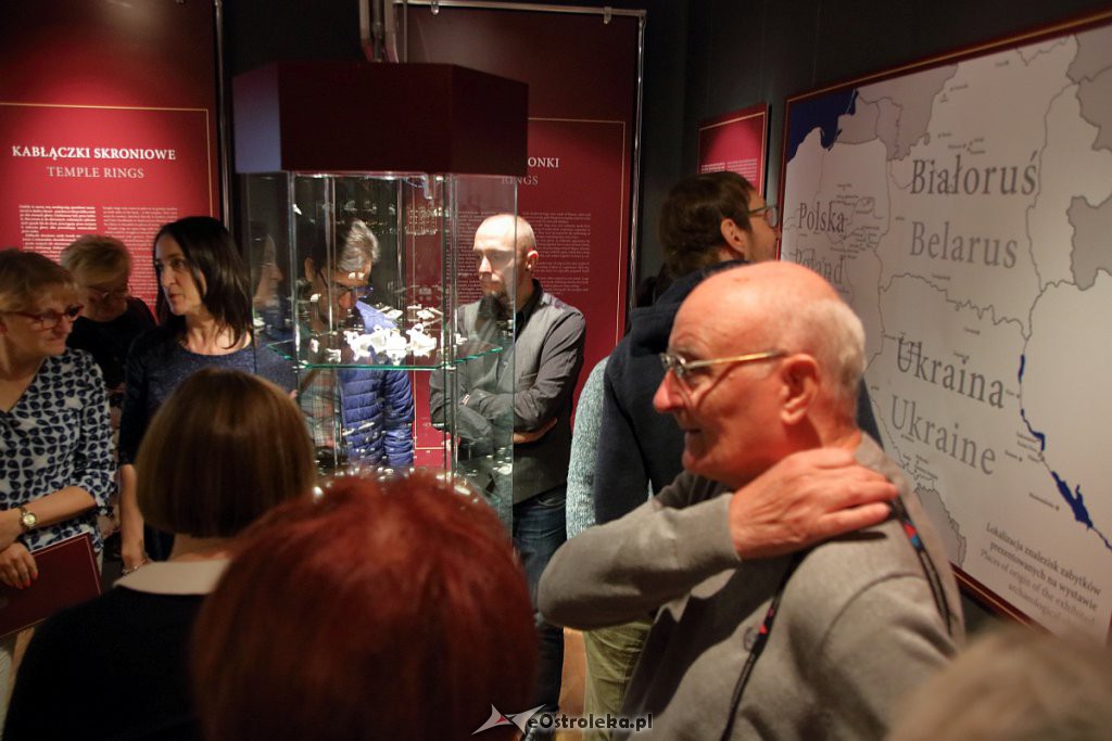 Nowa wystawa w Muzeum Kultury Kurpiowskiej oficjalnie otwarta [ZDJĘCIA] - zdjęcie #34 - eOstroleka.pl