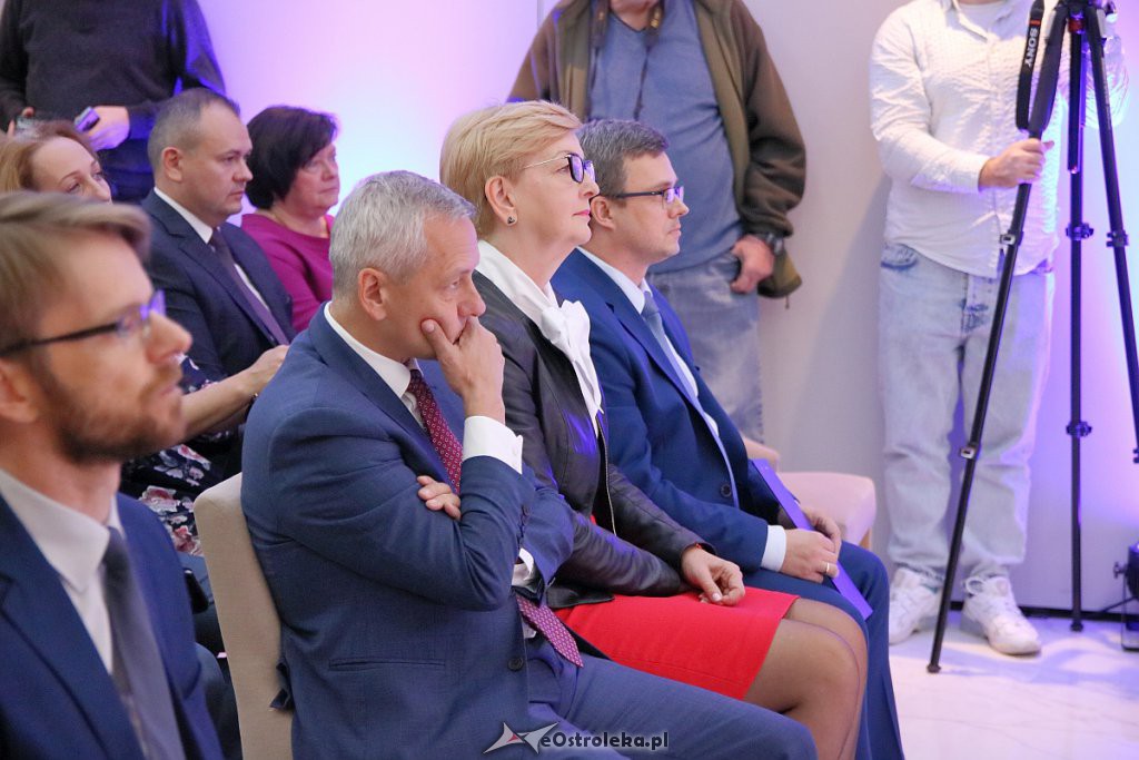 Tomasz Wolny poprowadził w Ostrołęce konferencję [20.09.2019] - zdjęcie #7 - eOstroleka.pl