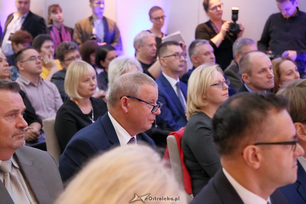 Tomasz Wolny poprowadził w Ostrołęce konferencję [20.09.2019] - zdjęcie #8 - eOstroleka.pl