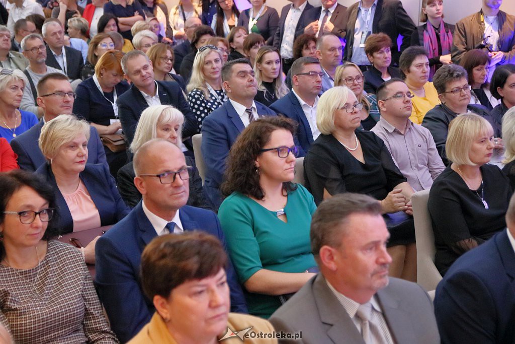 Tomasz Wolny poprowadził w Ostrołęce konferencję [20.09.2019] - zdjęcie #16 - eOstroleka.pl
