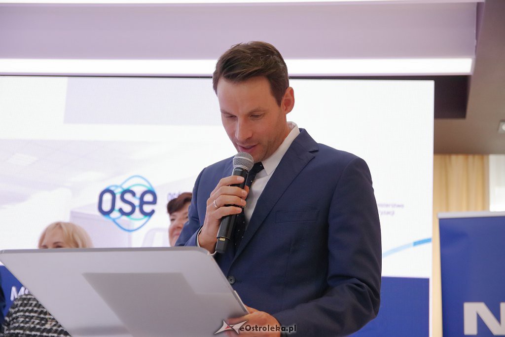 Tomasz Wolny poprowadził w Ostrołęce konferencję [20.09.2019] - zdjęcie #38 - eOstroleka.pl