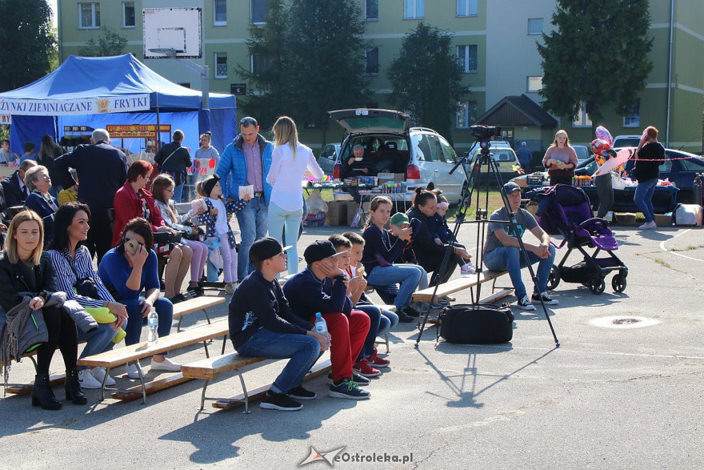 Festyn Pieczenie ziemniaka na osiedlu Centrum [22.09.2019] - zdjęcie #49 - eOstroleka.pl