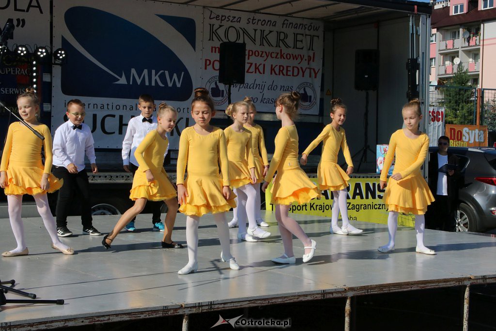 Festyn Pieczenie Ziemniaka Na Osiedlu Centrum Zdj Cie Eostroleka Pl