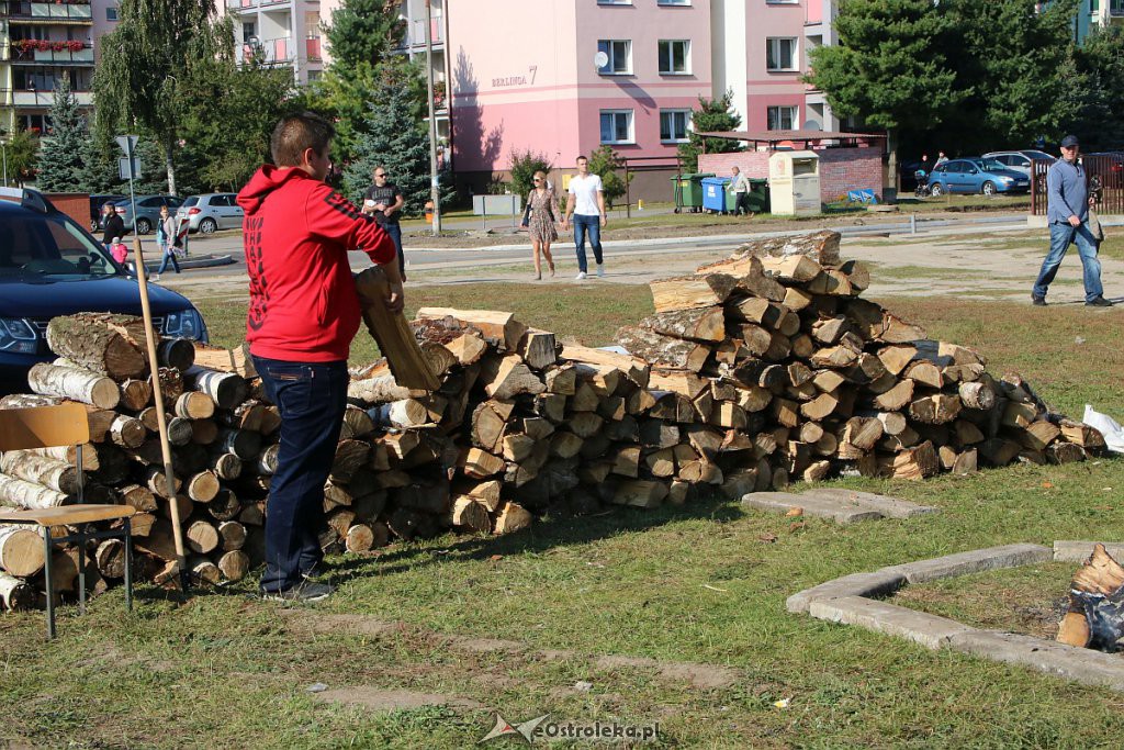 Festyn Pieczenie ziemniaka na osiedlu Centrum [22.09.2019] - zdjęcie #263 - eOstroleka.pl