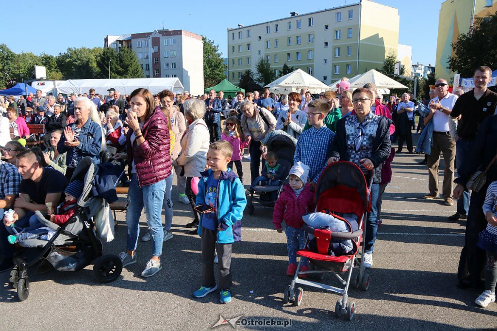 Festyn Pieczenie ziemniaka na osiedlu Centrum [22.09.2019] - zdjęcie #166 - eOstroleka.pl