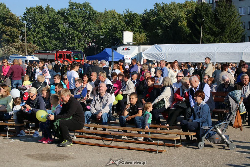 Festyn Pieczenie ziemniaka na osiedlu Centrum [22.09.2019] - zdjęcie #247 - eOstroleka.pl