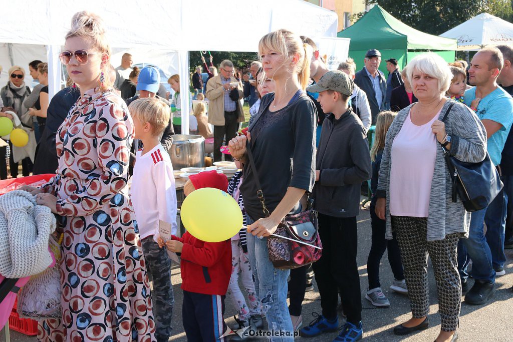 Festyn Pieczenie ziemniaka na osiedlu Centrum [22.09.2019] - zdjęcie #256 - eOstroleka.pl