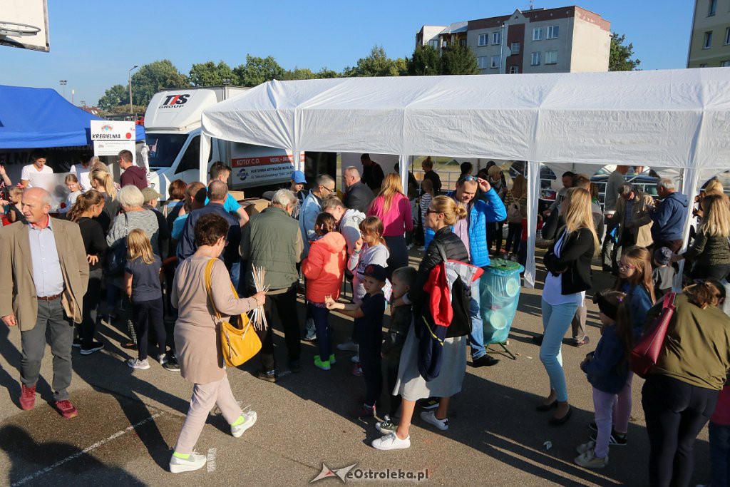 Festyn Pieczenie ziemniaka na osiedlu Centrum [22.09.2019] - zdjęcie #261 - eOstroleka.pl