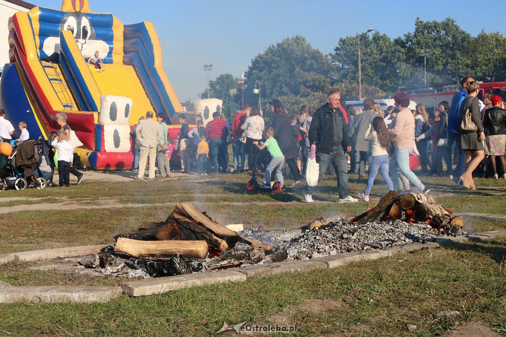 Festyn Pieczenie ziemniaka na osiedlu Centrum [22.09.2019] - zdjęcie #266 - eOstroleka.pl