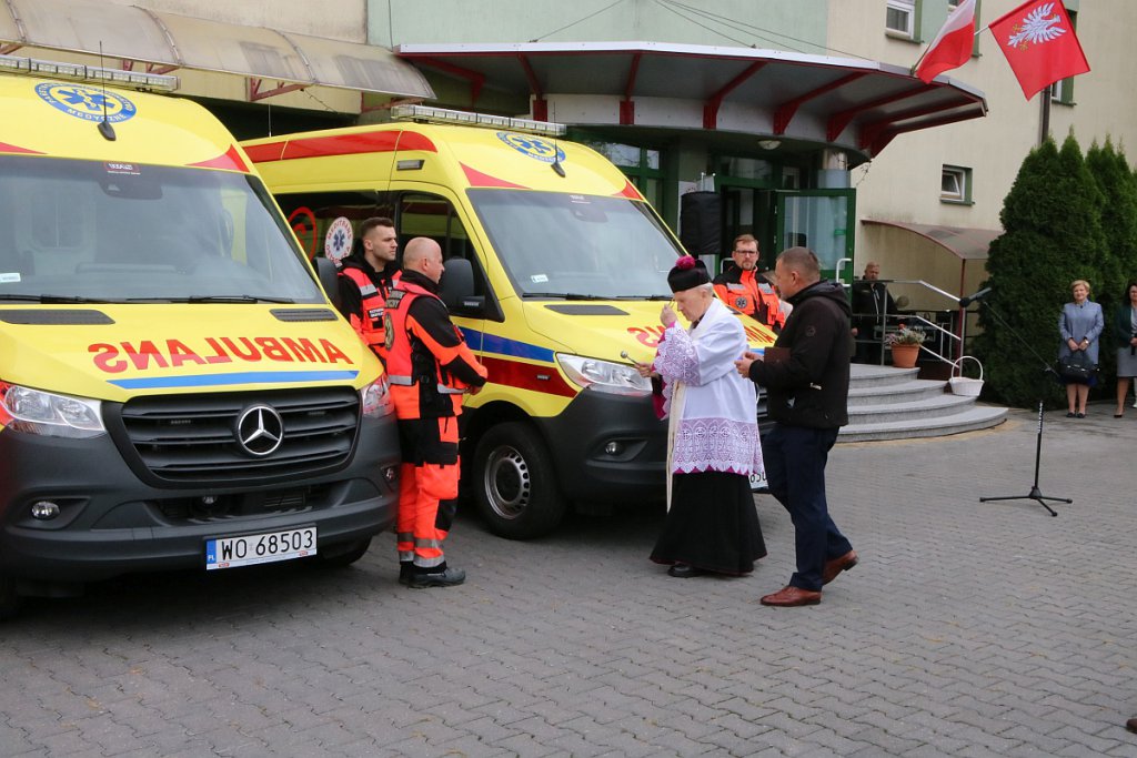 Cztery nowe karetki trafiły do ostrołęckiego Meditransu [23.09.2019] - zdjęcie #28 - eOstroleka.pl