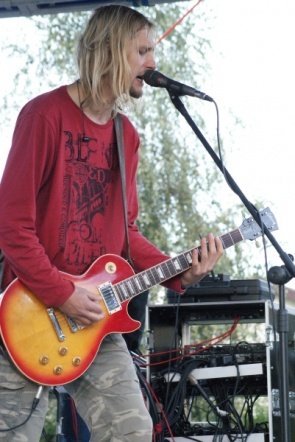 Zespoł Normalsi na dożynkach w Kadzidle (05.09.2010) - zdjęcie #26 - eOstroleka.pl