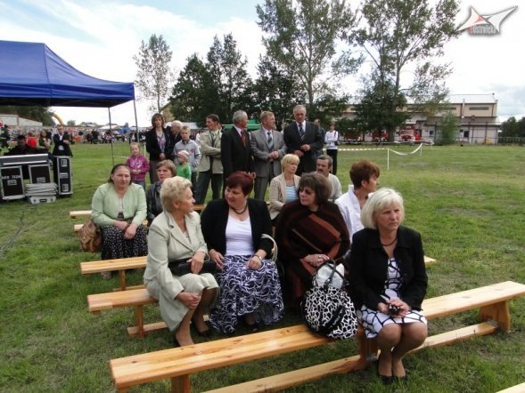 Dożynki w Olszewo-Borkach (05.09.2010) - zdjęcie #80 - eOstroleka.pl