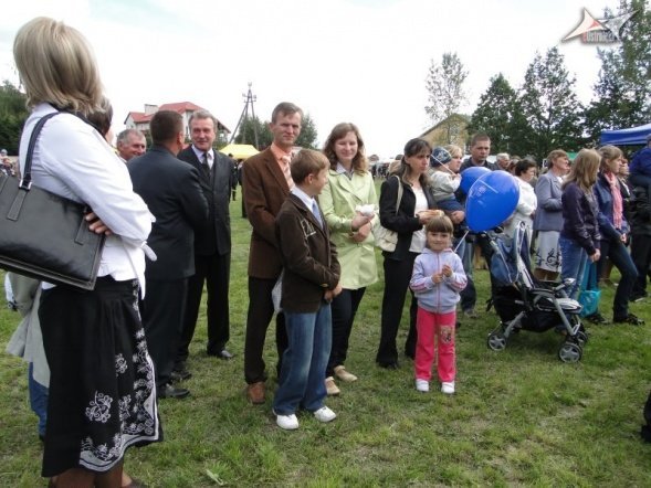 Dożynki w Olszewo-Borkach (05.09.2010) - zdjęcie #67 - eOstroleka.pl