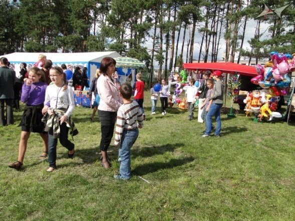 Dożynki w Olszewo-Borkach (05.09.2010) - zdjęcie #57 - eOstroleka.pl