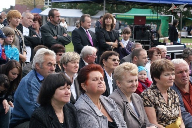 Dożynki w Olszewo-Borkach (05.09.2010) - zdjęcie #44 - eOstroleka.pl