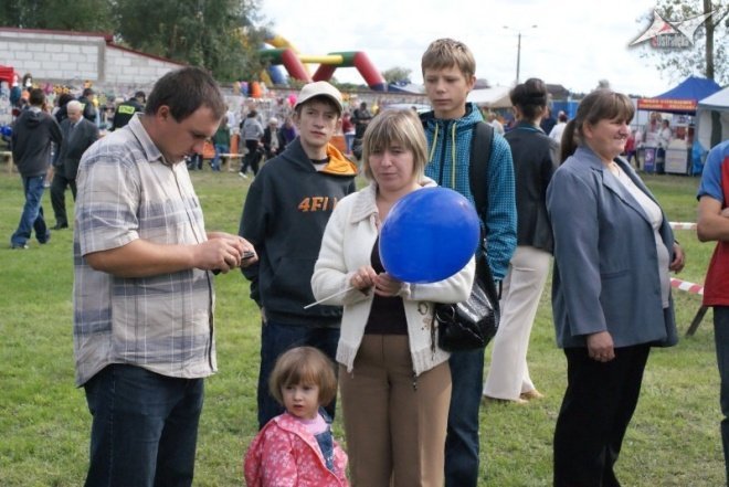 Dożynki w Olszewo-Borkach (05.09.2010) - zdjęcie #30 - eOstroleka.pl