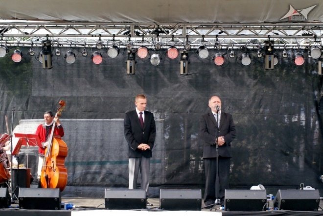 Dożynki w Olszewo-Borkach (05.09.2010) - zdjęcie #24 - eOstroleka.pl