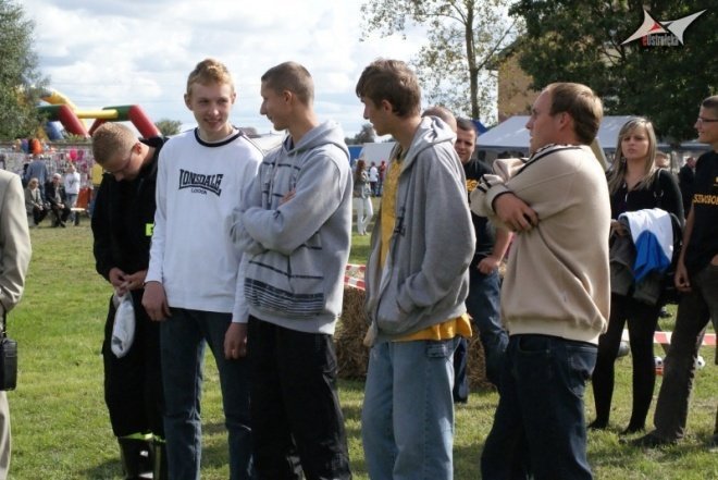 Dożynki w Olszewo-Borkach (05.09.2010) - zdjęcie #15 - eOstroleka.pl