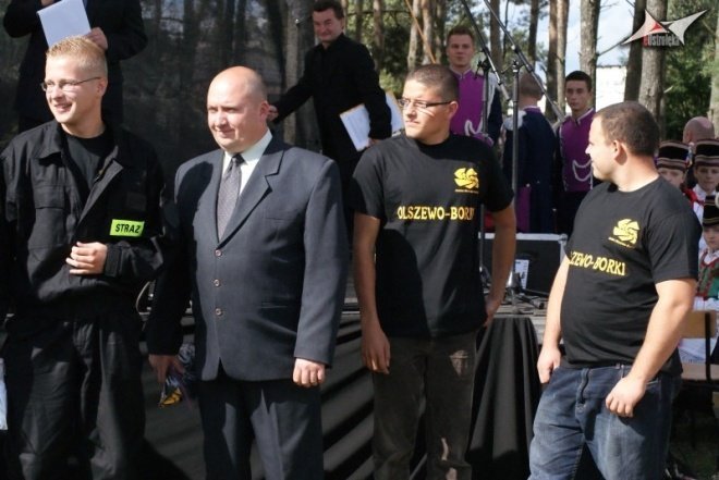 Dożynki w Olszewo-Borkach (05.09.2010) - zdjęcie #10 - eOstroleka.pl