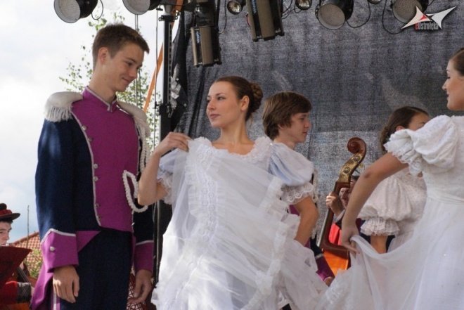 Dożynki w Olszewo-Borkach (05.09.2010) - zdjęcie #4 - eOstroleka.pl