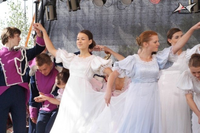 Dożynki w Olszewo-Borkach (05.09.2010) - zdjęcie #3 - eOstroleka.pl