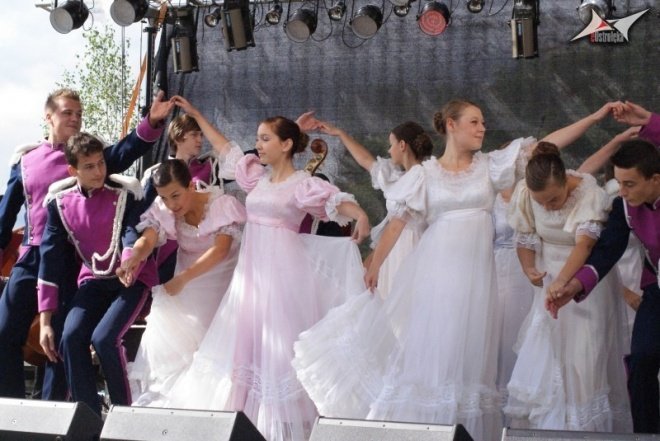 Dożynki w Olszewo-Borkach (05.09.2010) - zdjęcie #1 - eOstroleka.pl