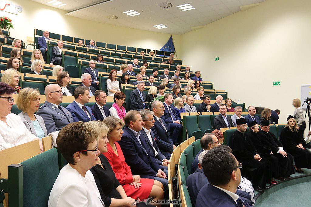 Inauguracja roku akademickiego WSAP [27.09.2019] - zdjęcie #16 - eOstroleka.pl