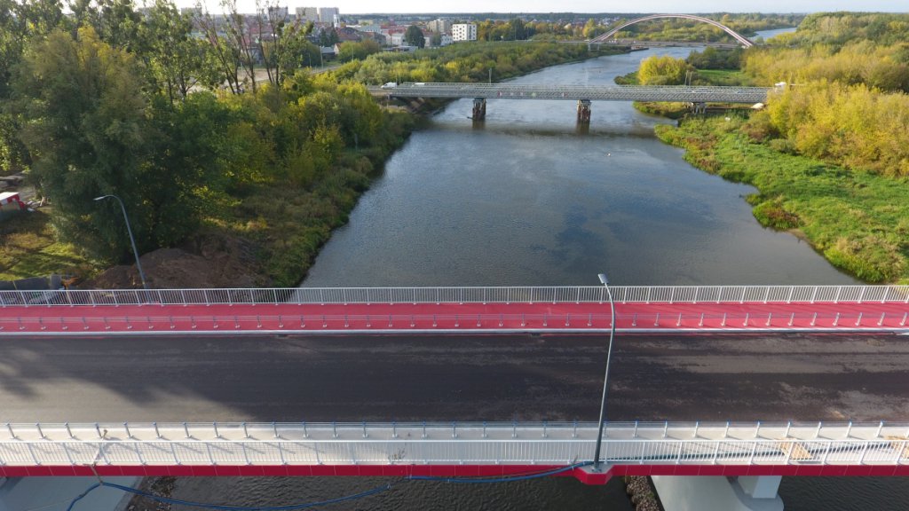Remont mostu dobiegł końca. Kiedy nim pojedziemy? [WIDEO] - zdjęcie #4 - eOstroleka.pl