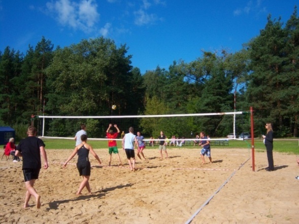 Turniej plażowej piłki siatkowej (04.09.2010) - zdjęcie #84 - eOstroleka.pl
