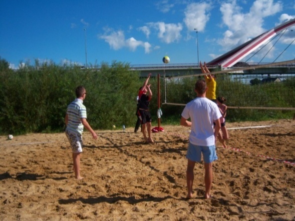 Turniej plażowej piłki siatkowej (04.09.2010) - zdjęcie #64 - eOstroleka.pl