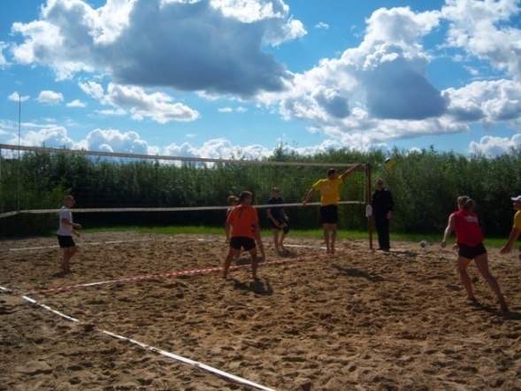 Turniej plażowej piłki siatkowej (04.09.2010) - zdjęcie #53 - eOstroleka.pl