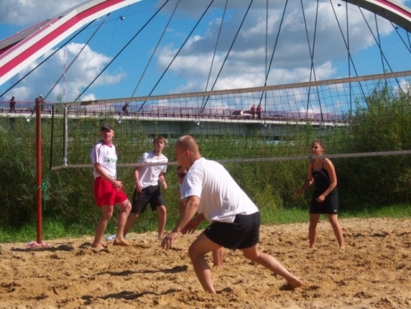 Turniej plażowej piłki siatkowej (04.09.2010) - zdjęcie #37 - eOstroleka.pl