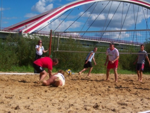 Turniej plażowej piłki siatkowej (04.09.2010) - zdjęcie #29 - eOstroleka.pl