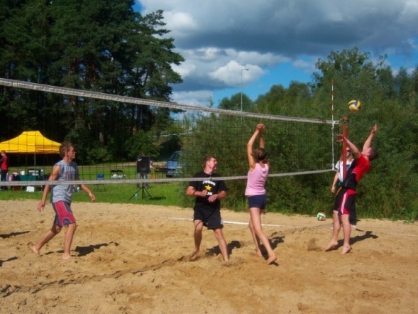 Turniej plażowej piłki siatkowej (04.09.2010) - zdjęcie #23 - eOstroleka.pl