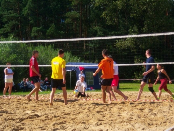 Turniej plażowej piłki siatkowej (04.09.2010) - zdjęcie #21 - eOstroleka.pl
