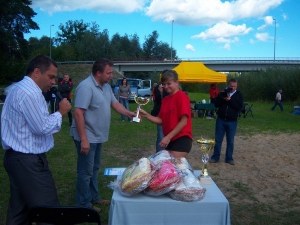 Turniej plażowej piłki siatkowej (04.09.2010) - zdjęcie #9 - eOstroleka.pl