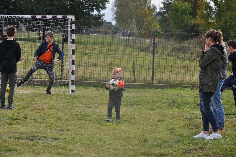 Festyn rodzinny w Szwendrowym Moście [ZDJĘCIA] - zdjęcie #53 - eOstroleka.pl