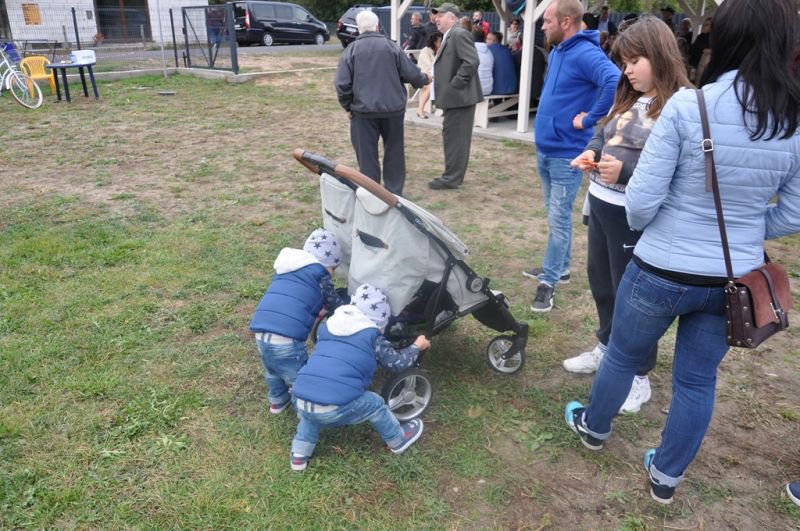 Festyn rodzinny w Szwendrowym Moście [ZDJĘCIA] - zdjęcie #26 - eOstroleka.pl