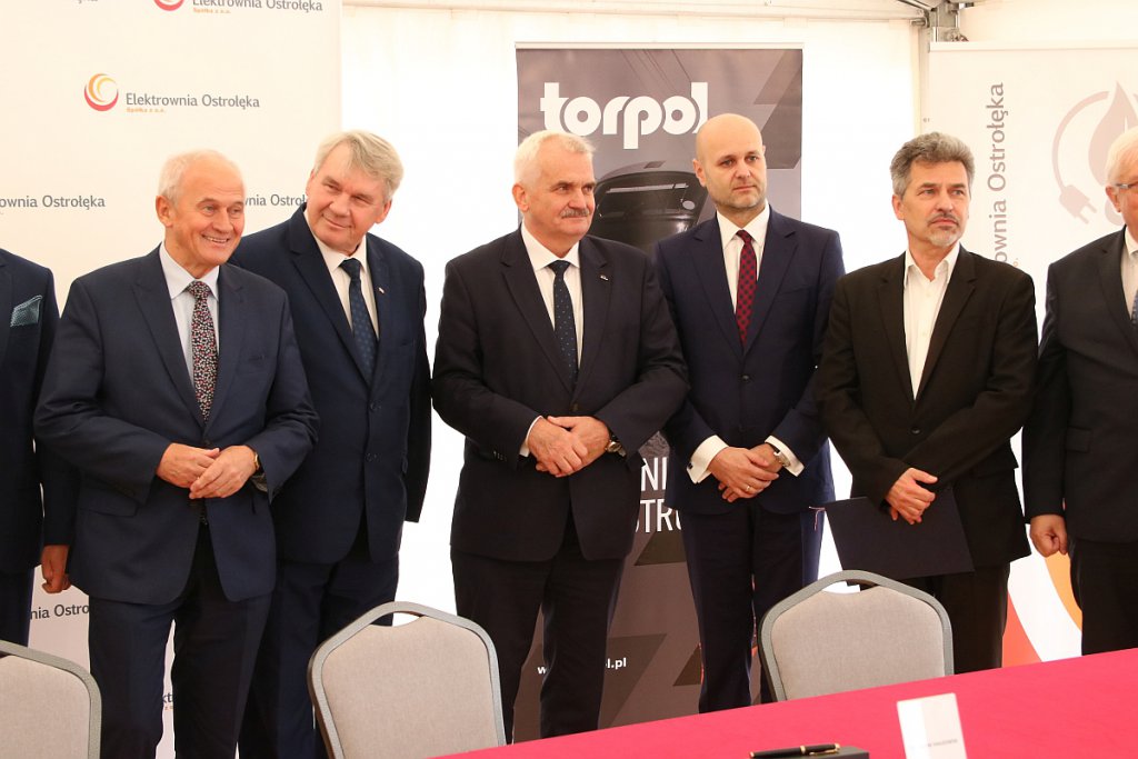 Elektrowina Ostrołęka C: Umowa na przebudowę infrastruktury kolejowej podpisana [04.10.2019] - zdjęcie #10 - eOstroleka.pl