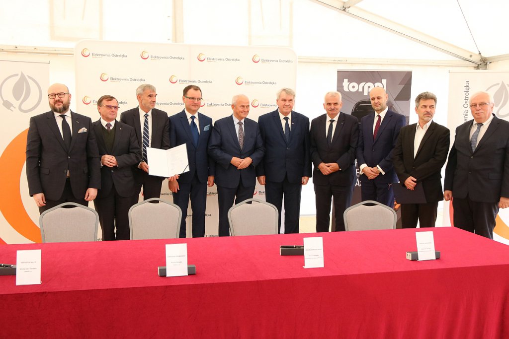 Elektrowina Ostrołęka C: Umowa na przebudowę infrastruktury kolejowej podpisana [04.10.2019] - zdjęcie #5 - eOstroleka.pl