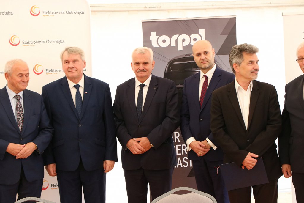 Elektrowina Ostrołęka C: Umowa na przebudowę infrastruktury kolejowej podpisana [04.10.2019] - zdjęcie #3 - eOstroleka.pl